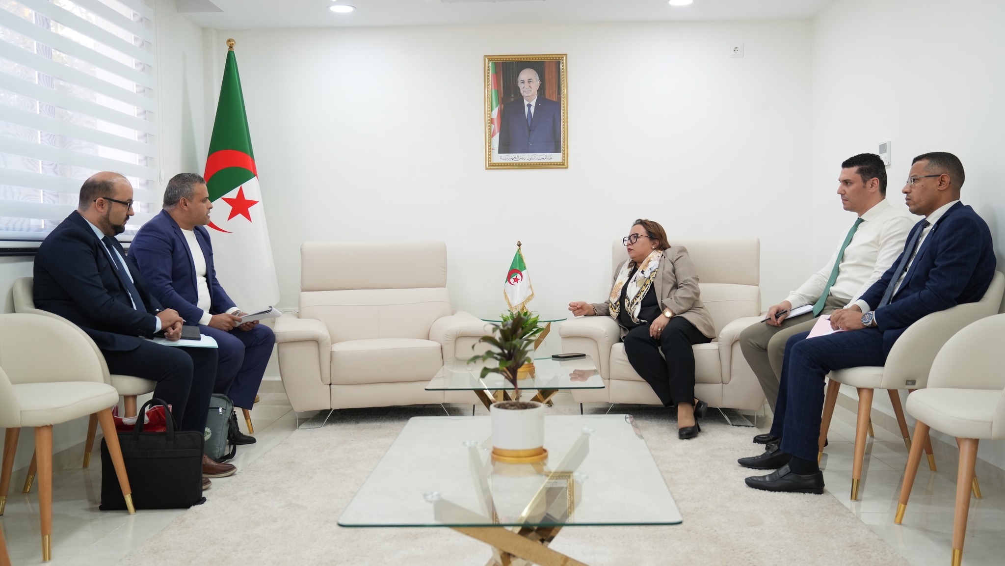 Read more about the article نحو جيل يجمع بين الكفاءة المهنية والروح الرياضية